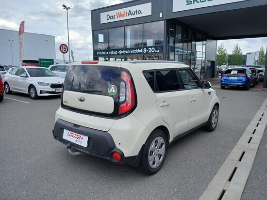 KIA SOUL 1.6 GDI 97 kW manuál_2