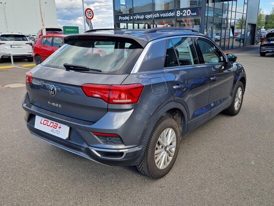 VOLKSWAGEN T-ROC Maraton Edition 1.5 TSI 110 kW manuál_2