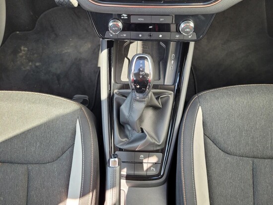 ŠKODA SCALA Top Selection 1.0 TSI 85 kW automat, DPH_5