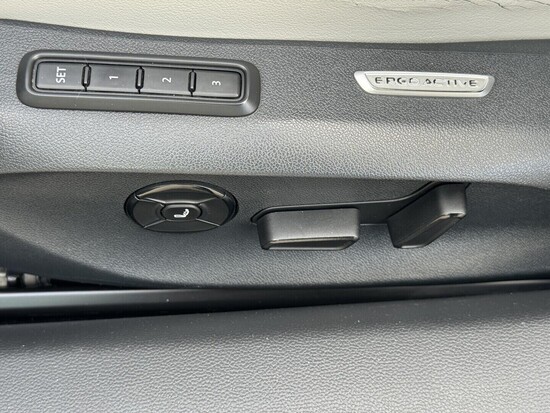 VOLKSWAGEN PASSAT Elegance 1.5 TSI 110 kW automat, DPH_5