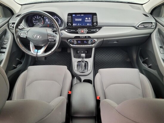 HYUNDAI I30 Smart 1.5 T-GDI 118 kW automat_4