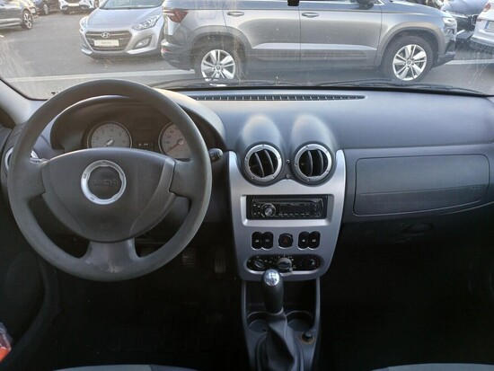 DACIA LOGAN  1.6 1.6 16v 77 kW manuál_3