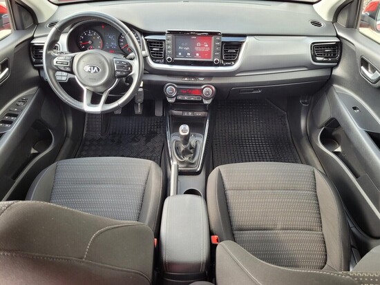 KIA STONIC 1.4 CVVT 73 kW manuál_4