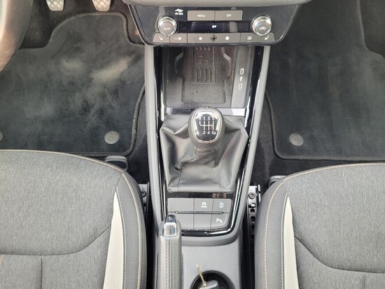 ŠKODA SCALA Selection 1.0 TSI 85 kW manuál, DPH_5