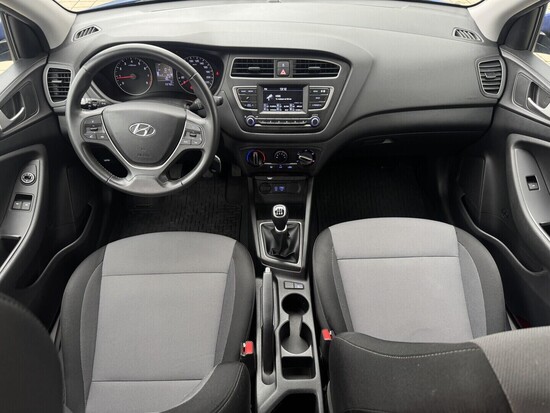 HYUNDAI I20 Classic Club 1.2 i 55 kW manuál_4