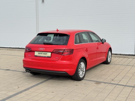 AUDI A3 SPORTBACK Ambition 2.0 TDI 110 kW manuál_3