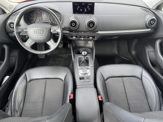 AUDI A3 SPORTBACK Ambition 2.0 TDI 110 kW manuál_4