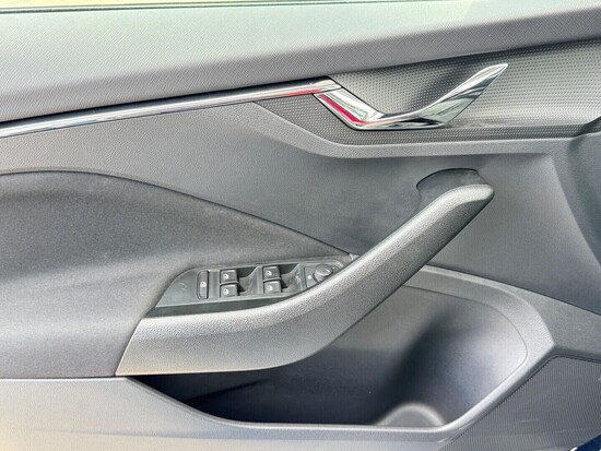 ŠKODA SCALA Ambition 1.0 TSI 81 kW manuál, DPH_5