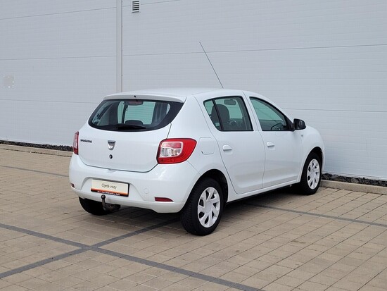 DACIA SANDERO  1.1 1.2 16 V 54 kW manuál_3