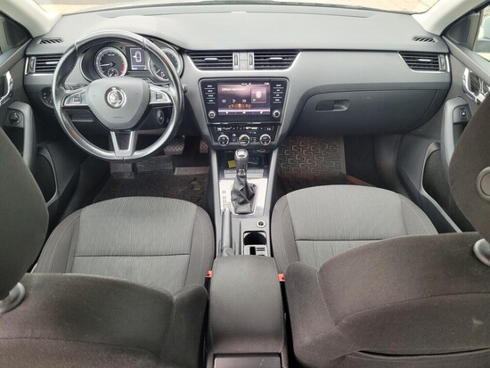 ŠKODA OCTAVIA Style 1.6 TDI 85 kW automat_4