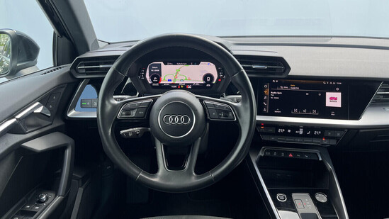 AUDI A3  1.5 TSI 110 kW automat_5