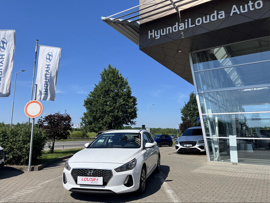 HYUNDAI I30 Style 1.6 CRDi 81 kW manuál_1