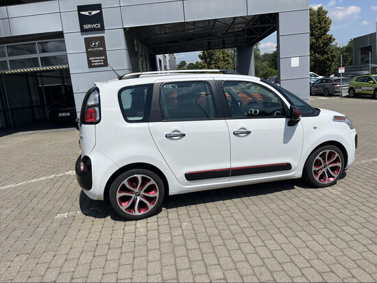 CITROEN C3 PICASSO  1.4 . 70 kW manuál_3