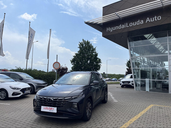 HYUNDAI TUCSON Smart + Nav 1.6 T-GDI 110 kW manuál_1