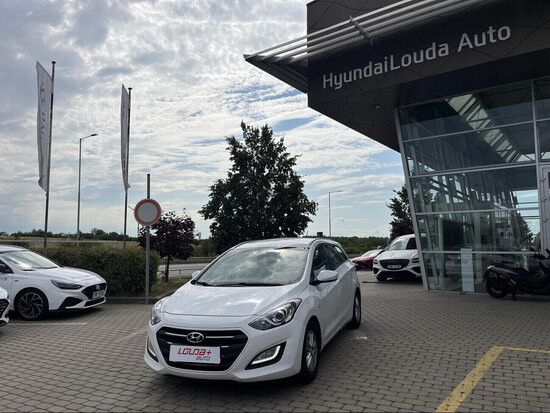 HYUNDAI I30 1.6 GDi 88 kW manuál_1