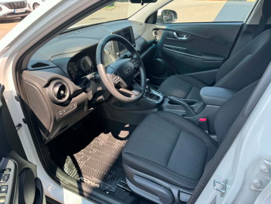 HYUNDAI KONA Smart 1.0 T-GDI 88 kW automat_4