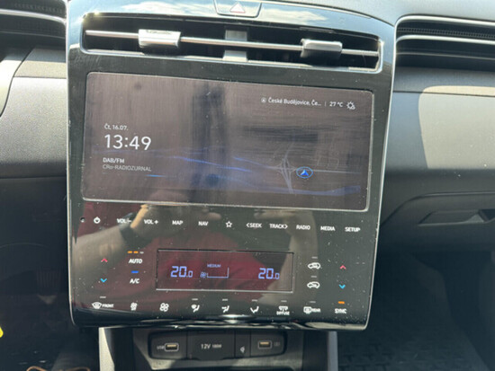 HYUNDAI TUCSON SMART NAV 1.6 T-GDI 132 kW manuál_5