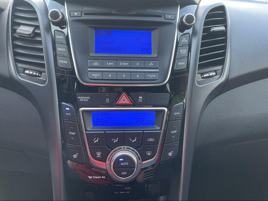 HYUNDAI I30 Weekend 1.6 GDI 99 kW manuál_5