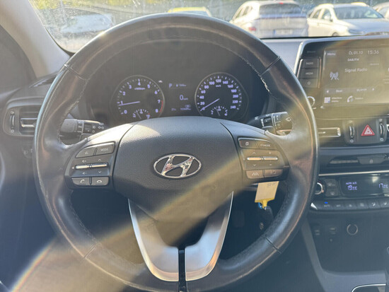 HYUNDAI I30 FASTBACK Smart  T-GDI 117 kW automat_5