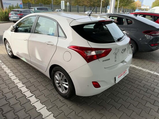 HYUNDAI I30 Style 1.6 GDI 88 kW manuál, DPH_3