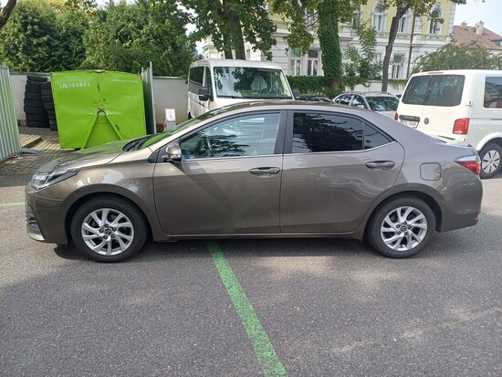 TOYOTA COROLLA Trend+ 1.6 1.6 Valv. Active 97 kW manuál_3