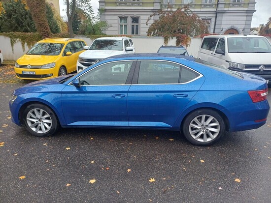 ŠKODA SUPERB Style 2.0 TDI 140 kW automat_3