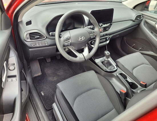 HYUNDAI I30 START 1.0 TSI 74 kW manuál, DPH_3