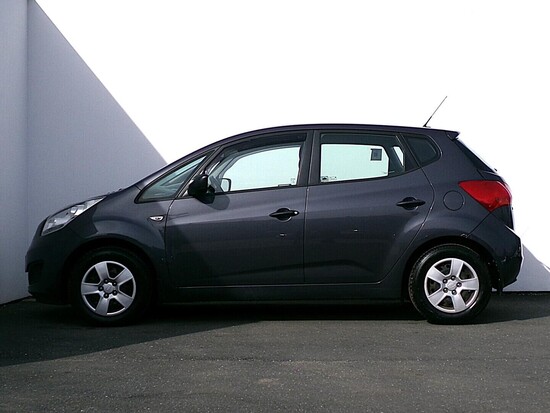 KIA VENGA anniversar 1.4  66 kW manuál_2