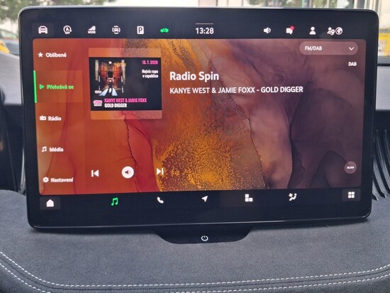 ŠKODA SUPERB SportLine 2.0 TDI 110 kW automat, DPH_5