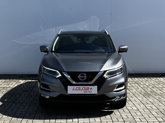 NISSAN QASHQAI Tekna 1.3  103 kW manuál_2