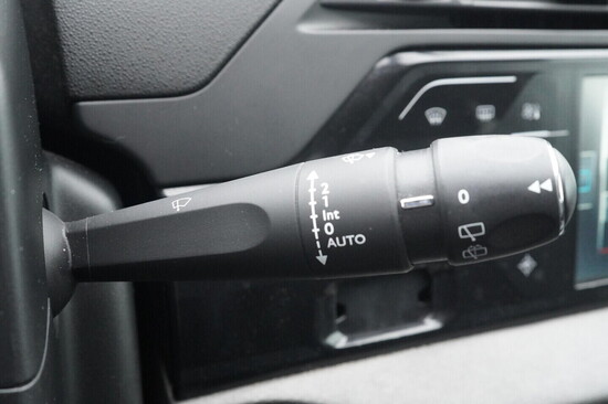 CITROEN GRAND C4 PICASSO  1.6 HDi 88 kW manuál_5