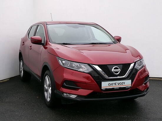NISSAN QASHQAI  1.2  85 kW manuál_3