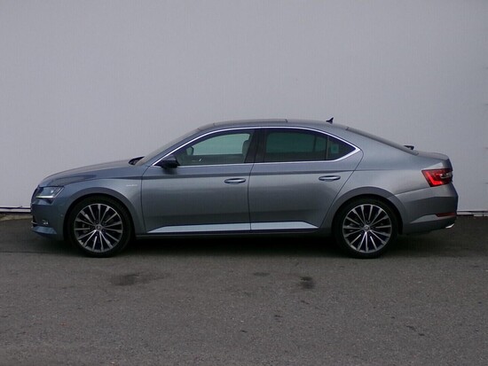 ŠKODA SUPERB L&K 2.0 TSI 206 kW automat_2