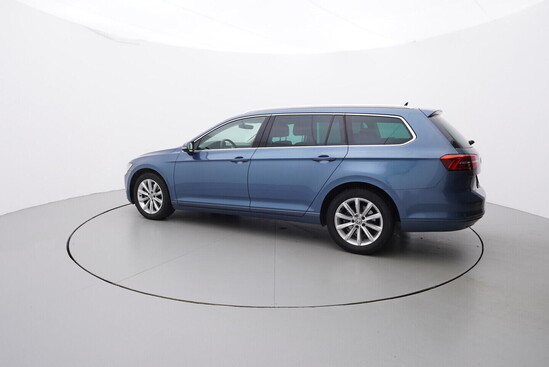 VOLKSWAGEN PASSAT VARIANT Business 1.6 TDI 88 kW manuál_2