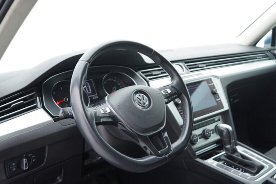 VOLKSWAGEN PASSAT VARIANT Comfortline 2.0 TDI 110 kW automat, DPH_5