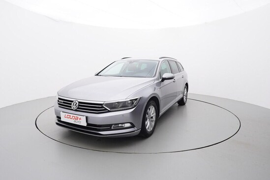 VOLKSWAGEN PASSAT VARIANT  2.0 TDI 140 kW automat_1