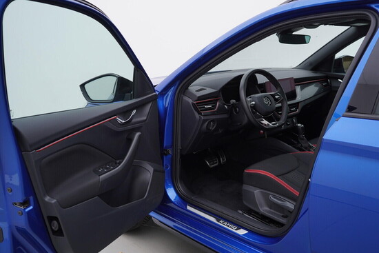 ŠKODA KAMIQ Monte Carlo 1.0 TSI 81 kW automat, DPH_4