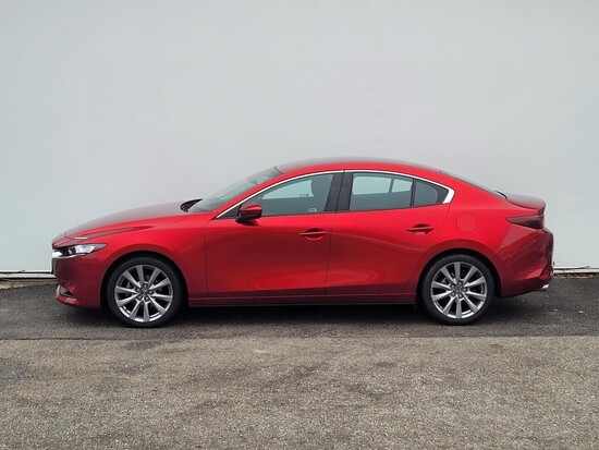 MAZDA 3 plus 2.0  e-Skyactiv G150 110 kW manuál_2