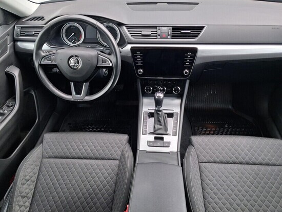 ŠKODA SUPERB Ambition Plus 2.0 TDI 140 kW automat, DPH_4