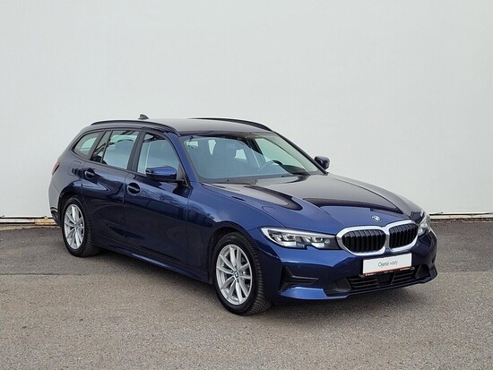 BMW ŘADA 3 Touring 2.0 320D 140 kW automat_3