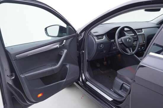 ŠKODA OCTAVIA Style Extra 1.5 TSI 110 kW manuál, DPH_4