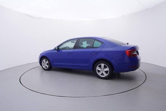ŠKODA OCTAVIA Ambition Plus 2.0 TDI 110 kW automat, DPH_2