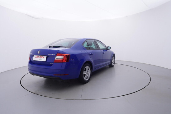 ŠKODA OCTAVIA Ambition Plus 2.0 TDI 110 kW automat, DPH_3