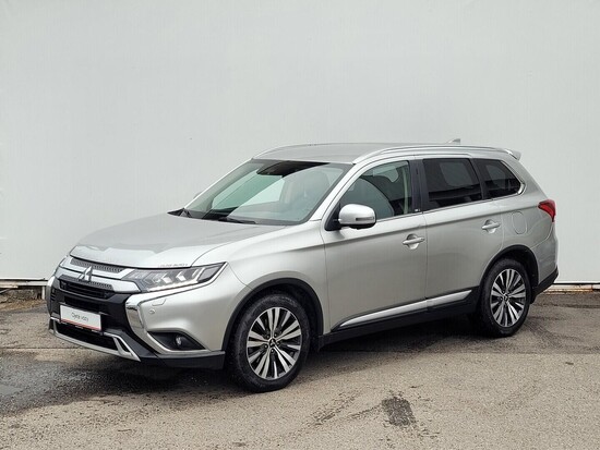 MITSUBISHI OUTLANDER Instyle+ 2.0 2.0 Mivec 110 kW automat_1