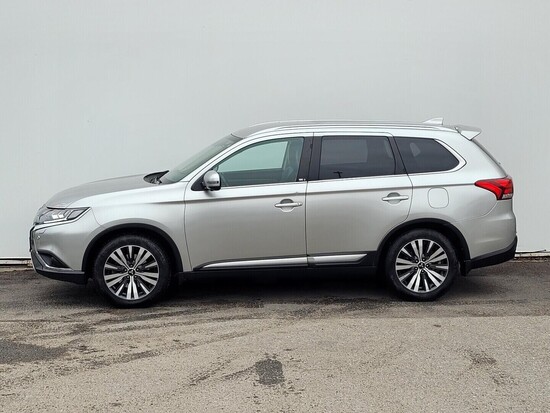MITSUBISHI OUTLANDER Instyle+ 2.0 2.0 Mivec 110 kW automat_2
