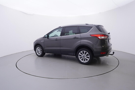 FORD KUGA Titanium 1.5  110 kW manuál_2