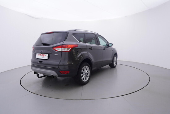 FORD KUGA Titanium 1.5  110 kW manuál_3