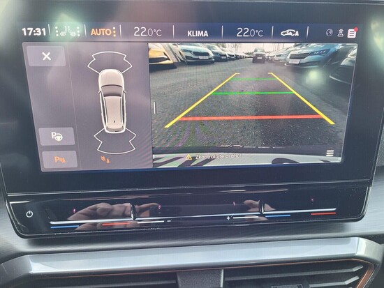 CUPRA LEON  2.0 TSI 180 kW automat_5