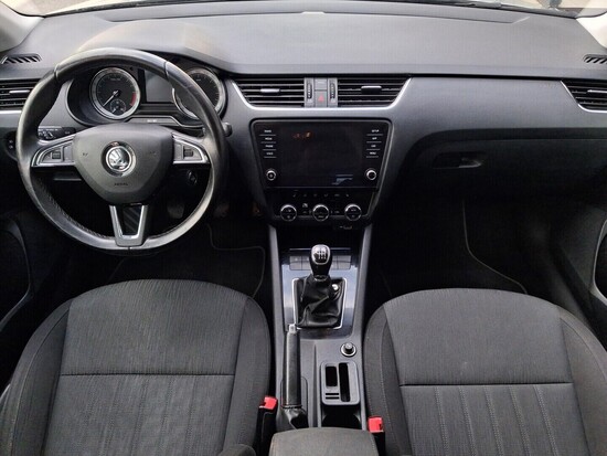ŠKODA OCTAVIA Style 2.0 TDI 110 kW manuál_4