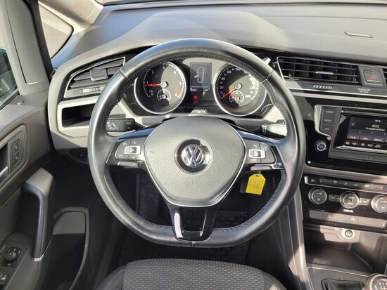 VOLKSWAGEN TOURAN Comfortline  1.6 TDI 81 kW manuál_4